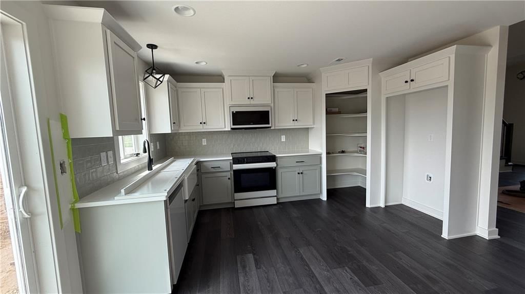 2200 SE Oak Ridge Drive — photo 2