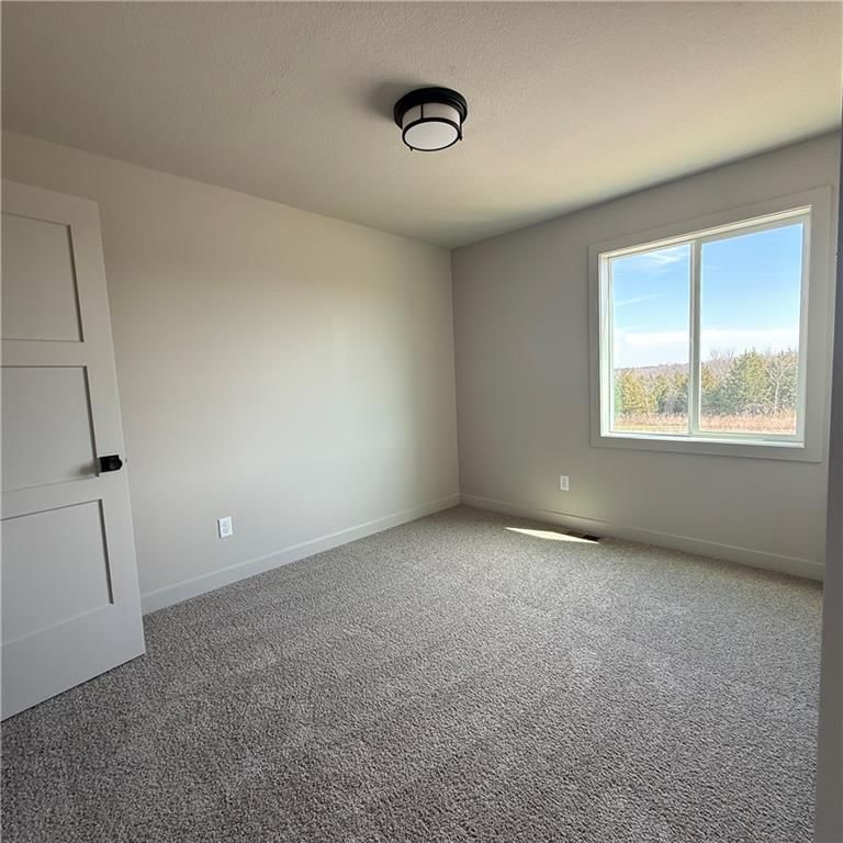 2112 SE Oak Ridge Drive — photo 15