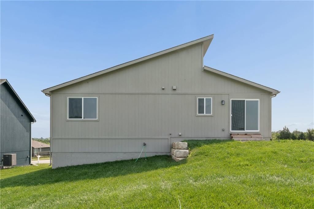 2112 SE Oak Ridge Drive — photo 42