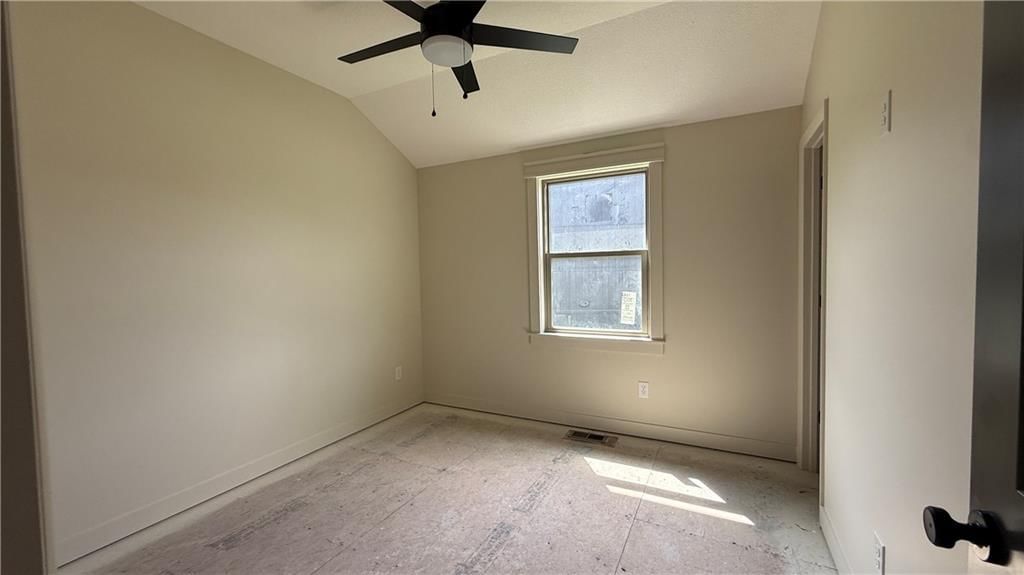 701 SE 21st Street — photo 23