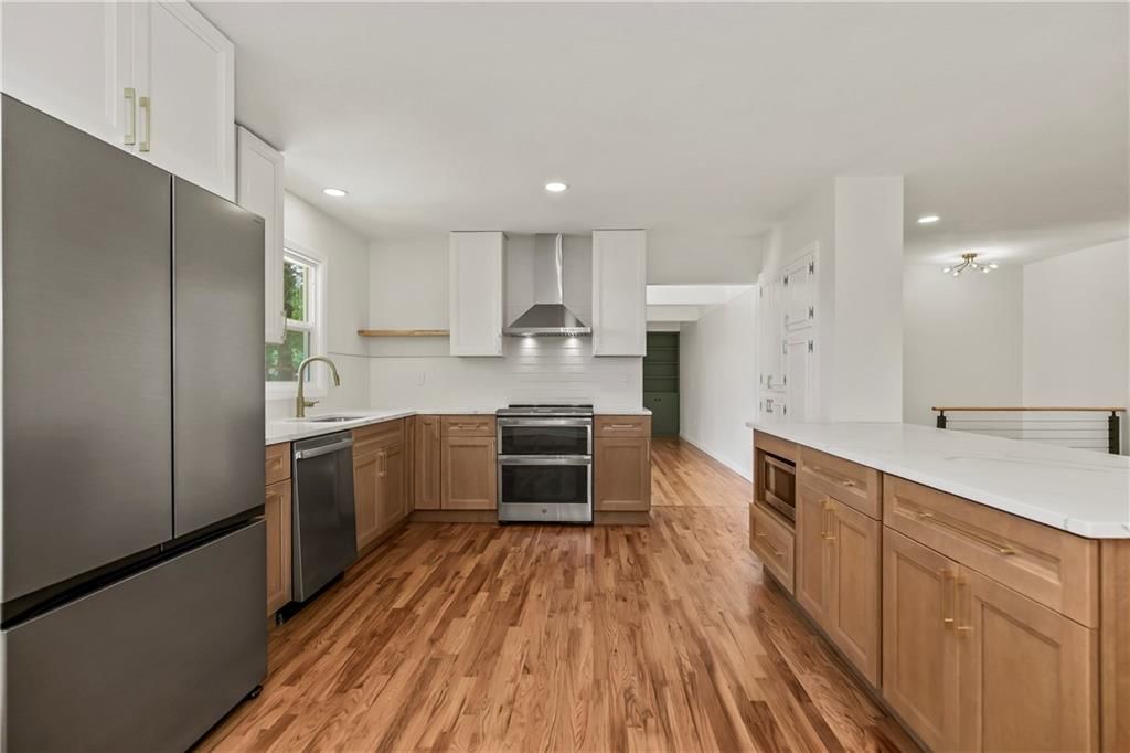 3515 W 93rd Street — photo 11