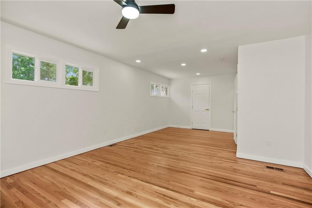 3515 W 93rd Street — photo 18
