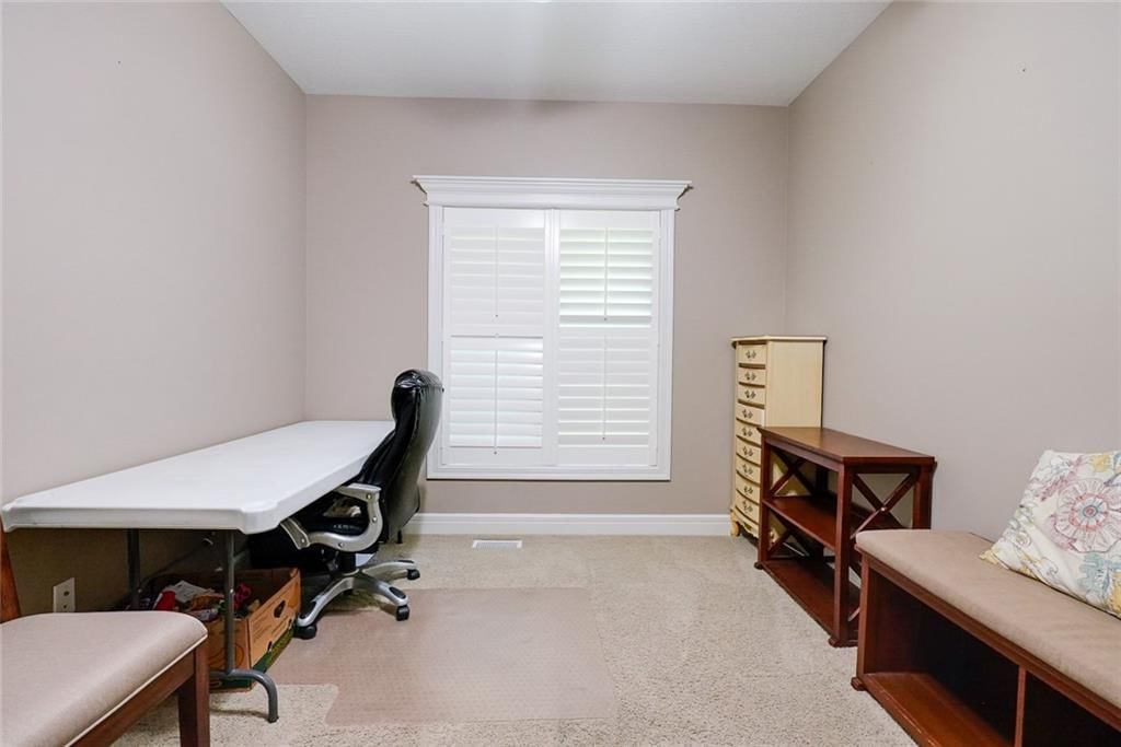 1528 SW Hedgewood Lane — photo 33
