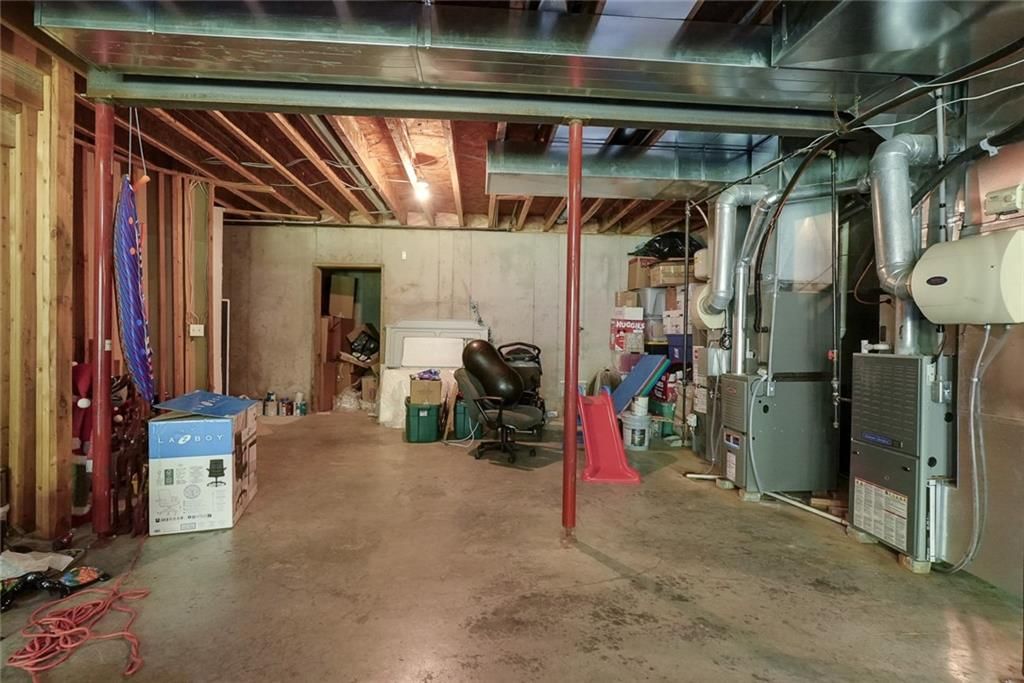 1528 SW Hedgewood Lane — photo 36