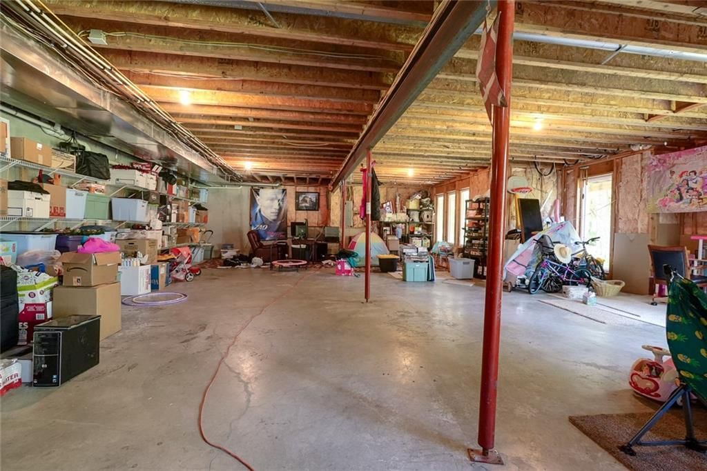 1528 SW Hedgewood Lane — photo 37