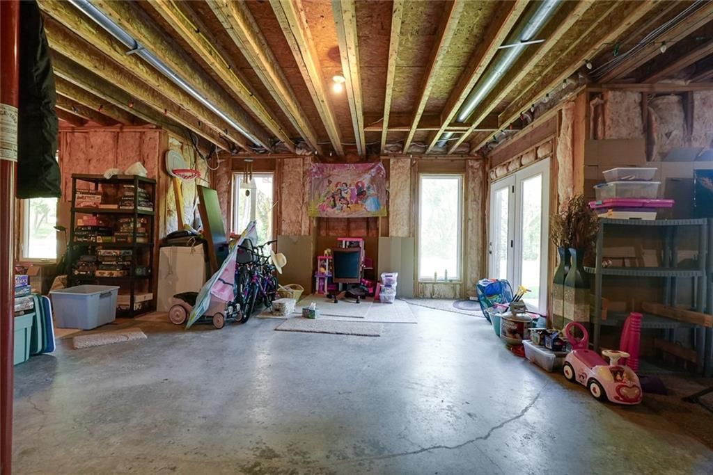 1528 SW Hedgewood Lane — photo 38