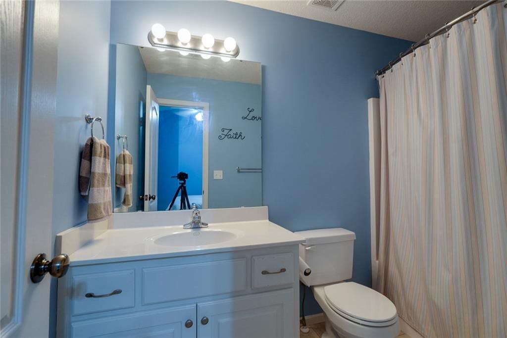 1528 SW Hedgewood Lane — photo 55