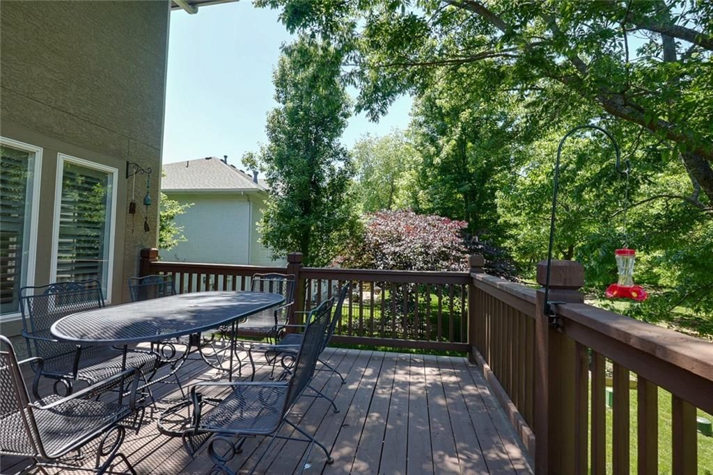1528 SW Hedgewood Lane — photo 80