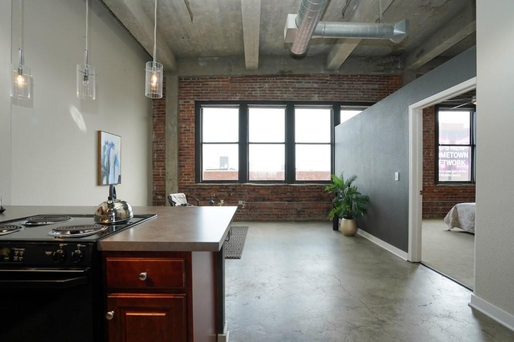 1535 Walnut Street — photo 3