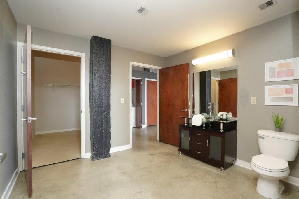 1535 Walnut Street — photo 12
