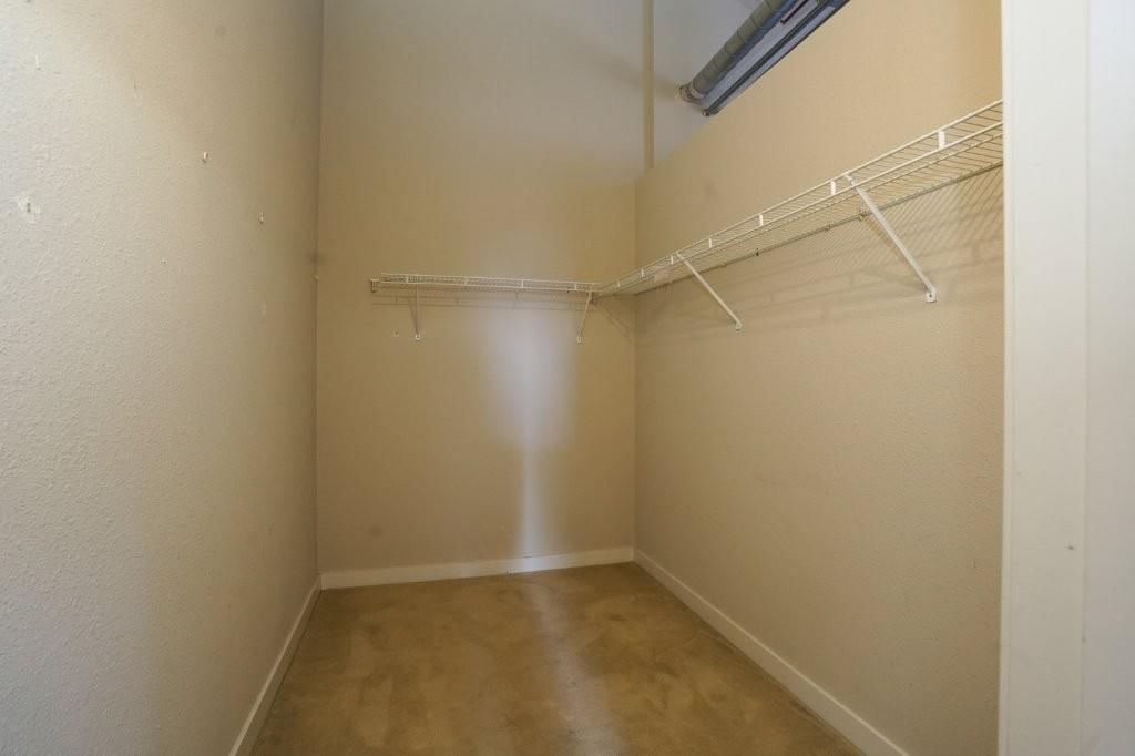 1535 Walnut Street — photo 15