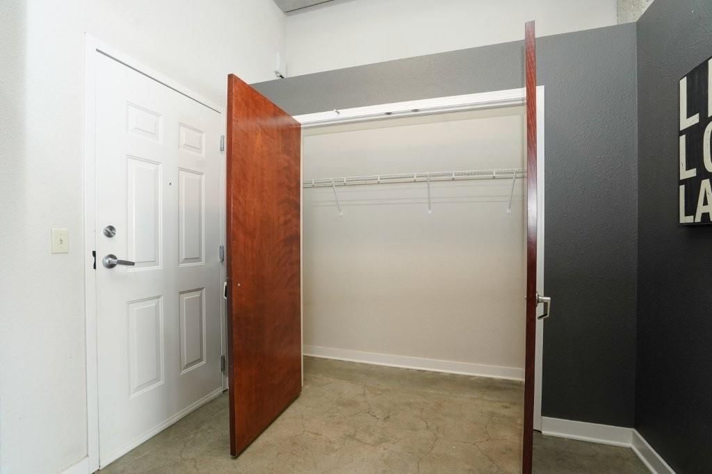 1535 Walnut Street — photo 20