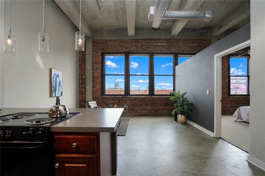 1535 Walnut Street, Kansas City, MO: listing photo 3