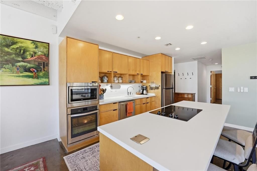 21 W 10th Street — photo 10