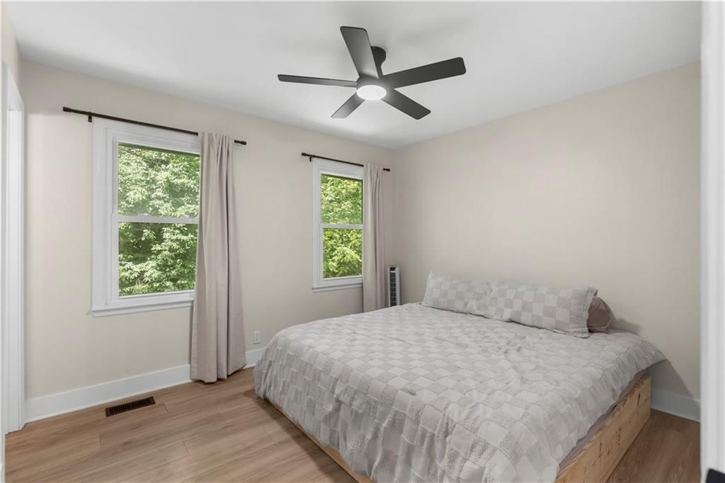 4600 Locust Avenue — photo 11