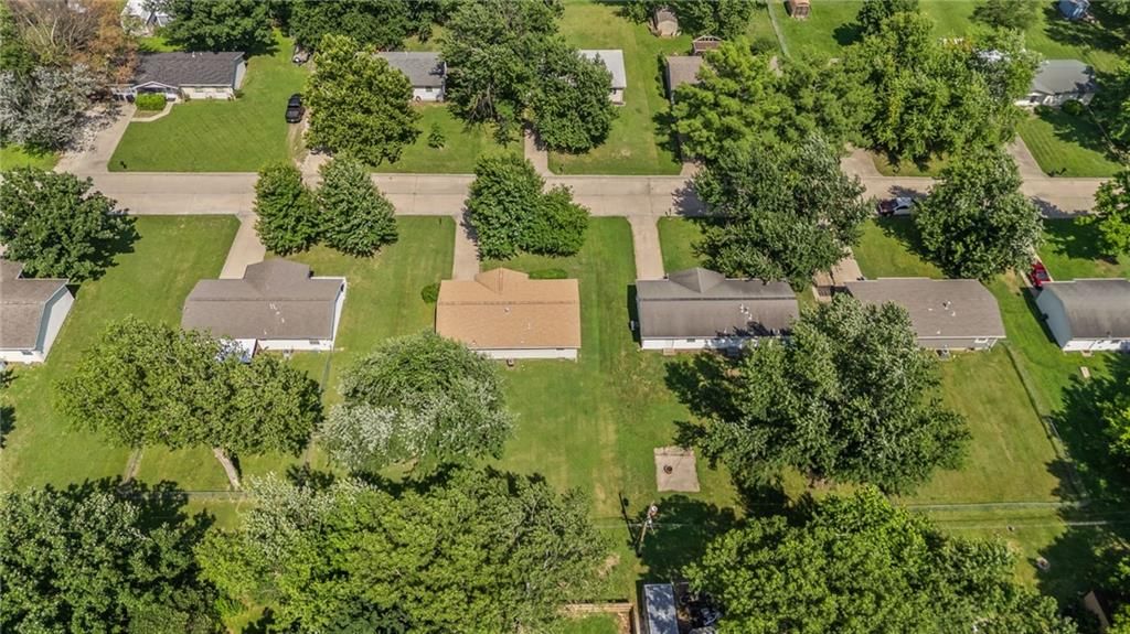 414 Kansas Drive — photo 26