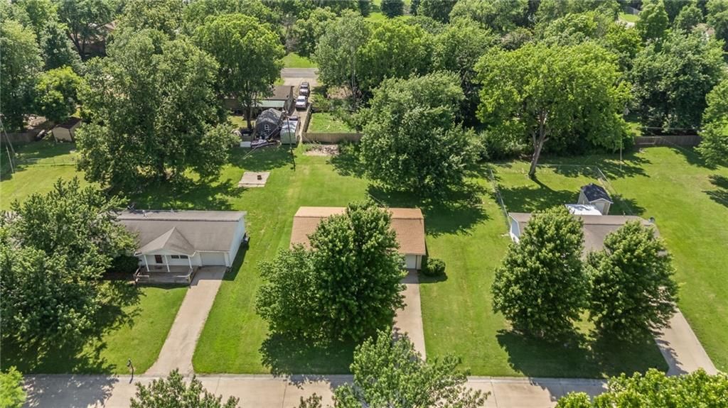 414 Kansas Drive — photo 29