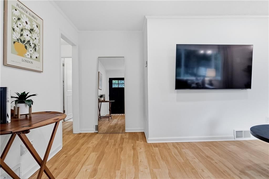 7620 Rainbow Drive — photo 6