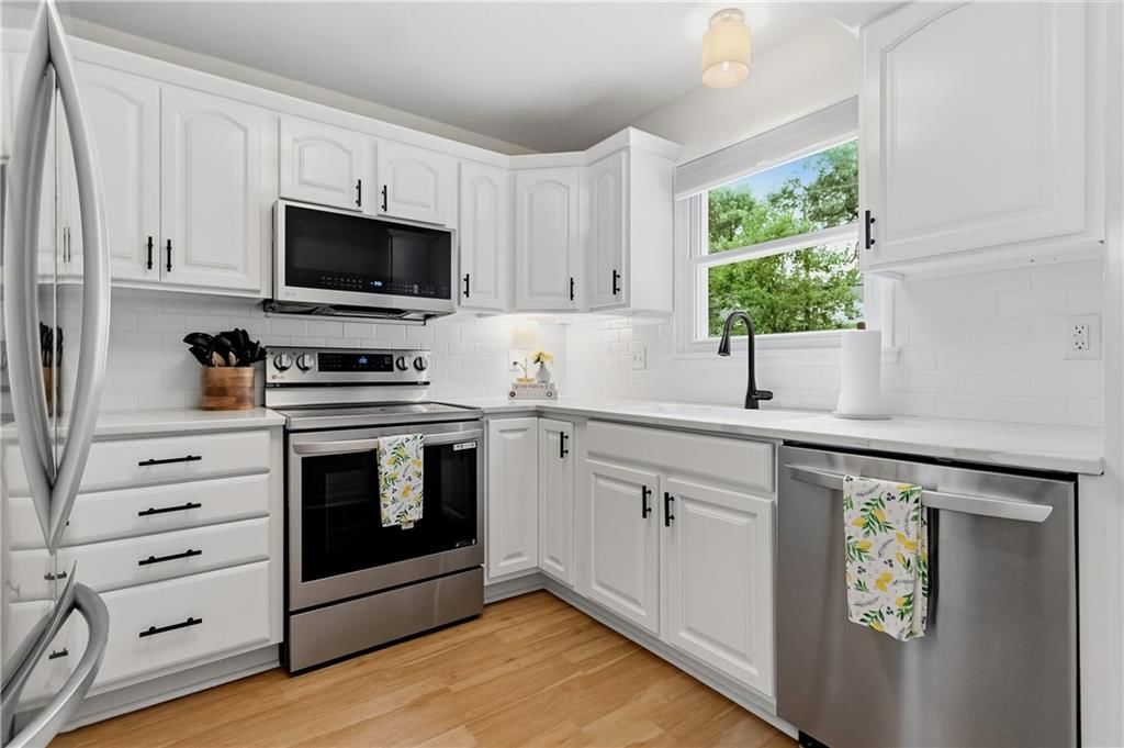 7620 Rainbow Drive — photo 15