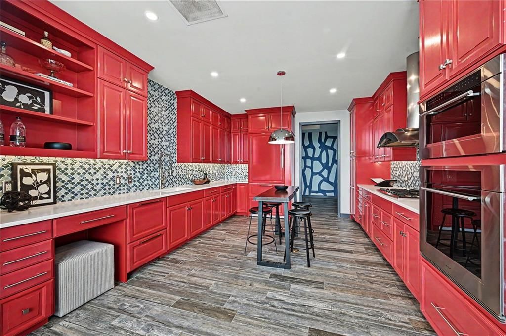 700 W 31st Street — photo 10