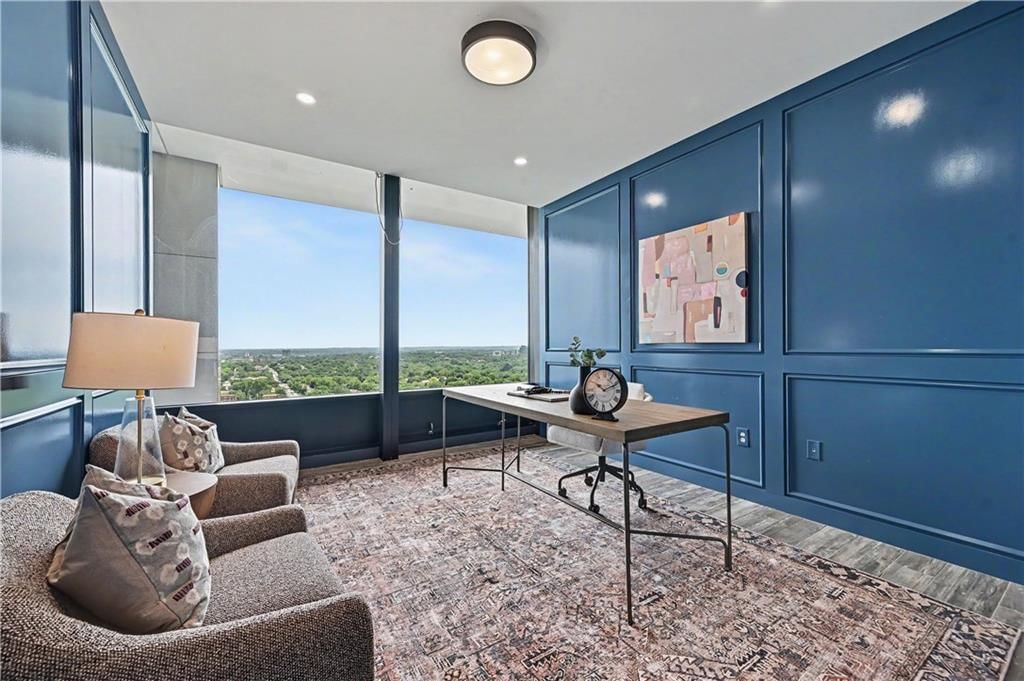 700 W 31st Street — photo 13
