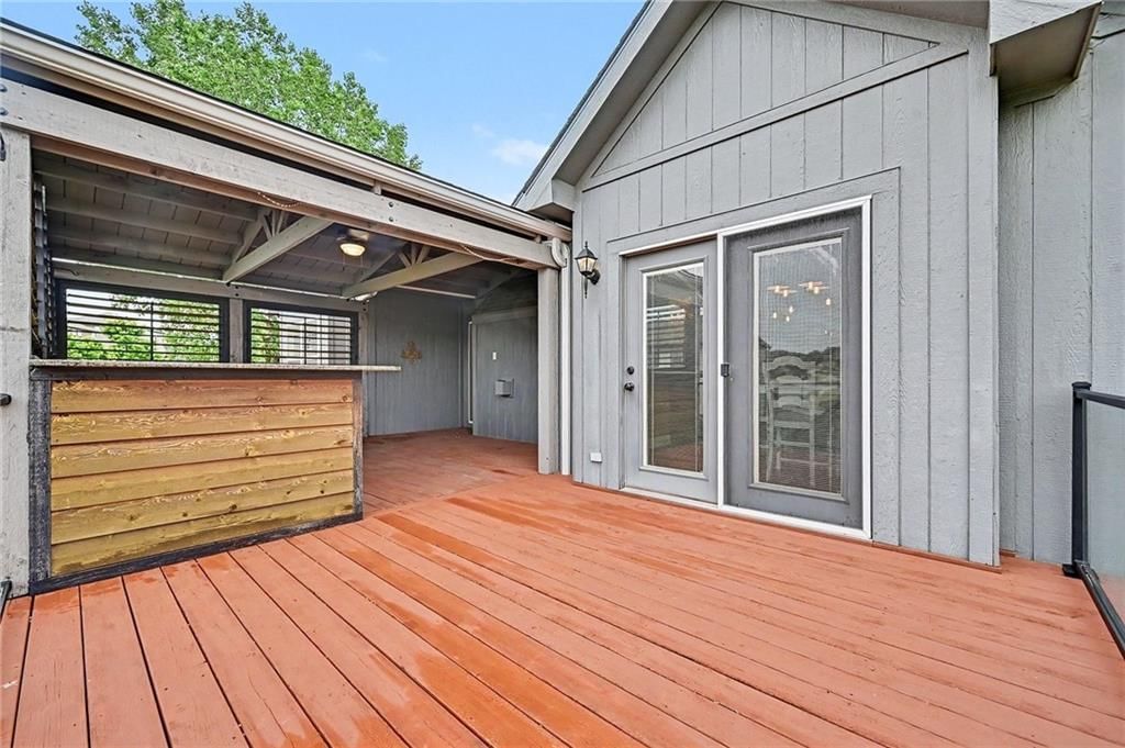2103 Joe Lane — photo 10