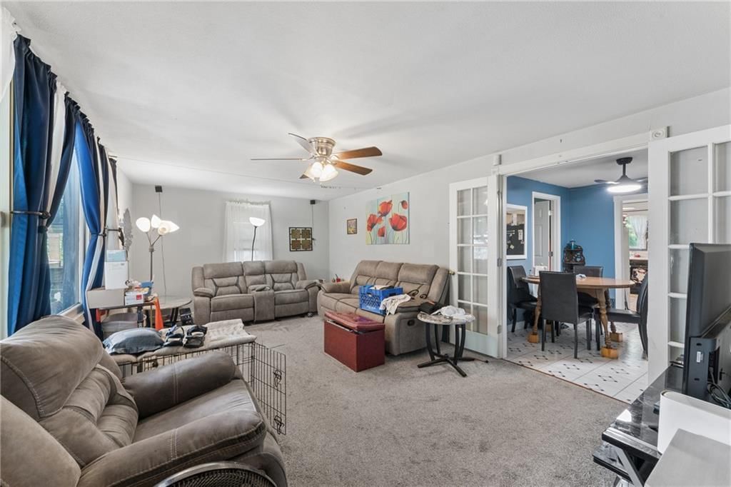 124 W Nickell Avenue — photo 18