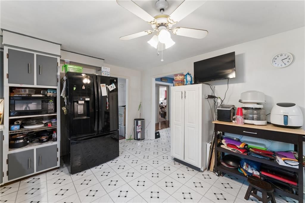 124 W Nickell Avenue — photo 24