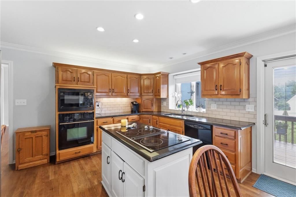 2702 NW Cedar Brook N/A — photo 14