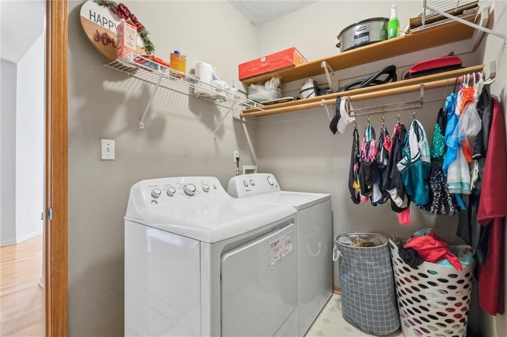7703 Breckenridge Avenue — photo 32