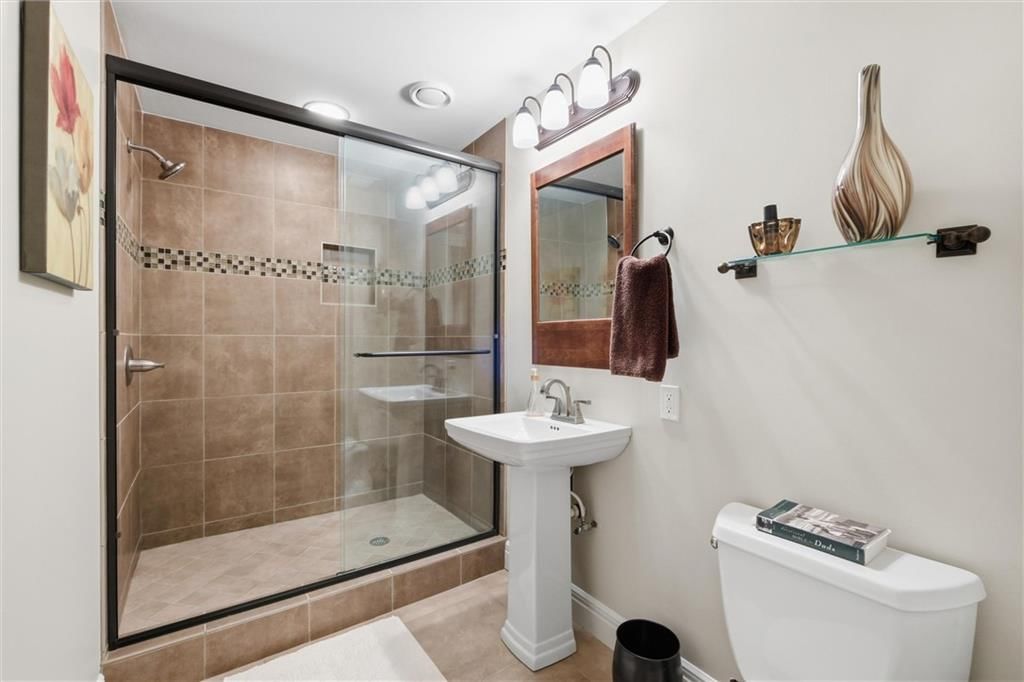 11705 Craig Street — photo 32