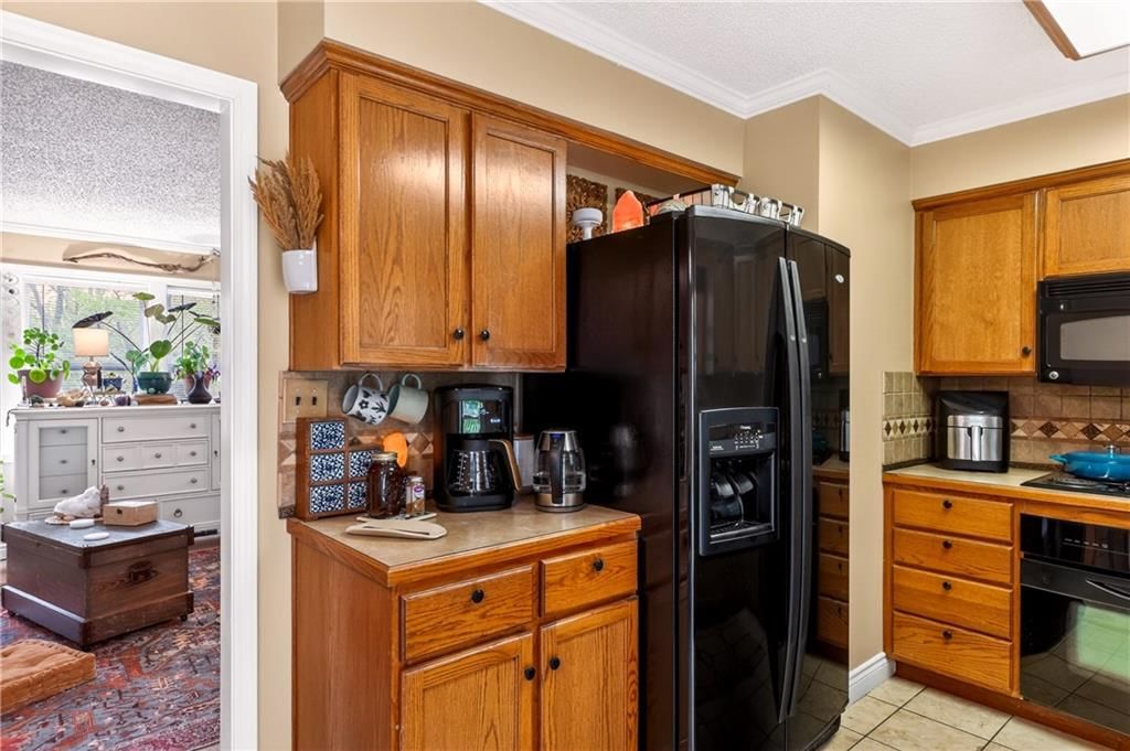 525 NE Noeleen Lane — photo 20