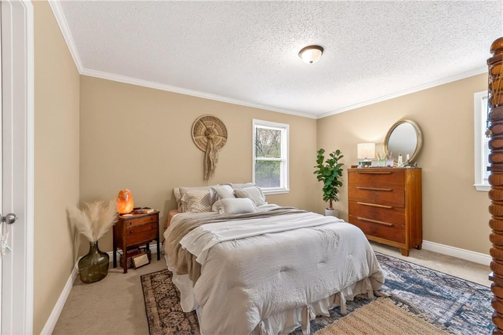 525 NE Noeleen Lane — photo 21