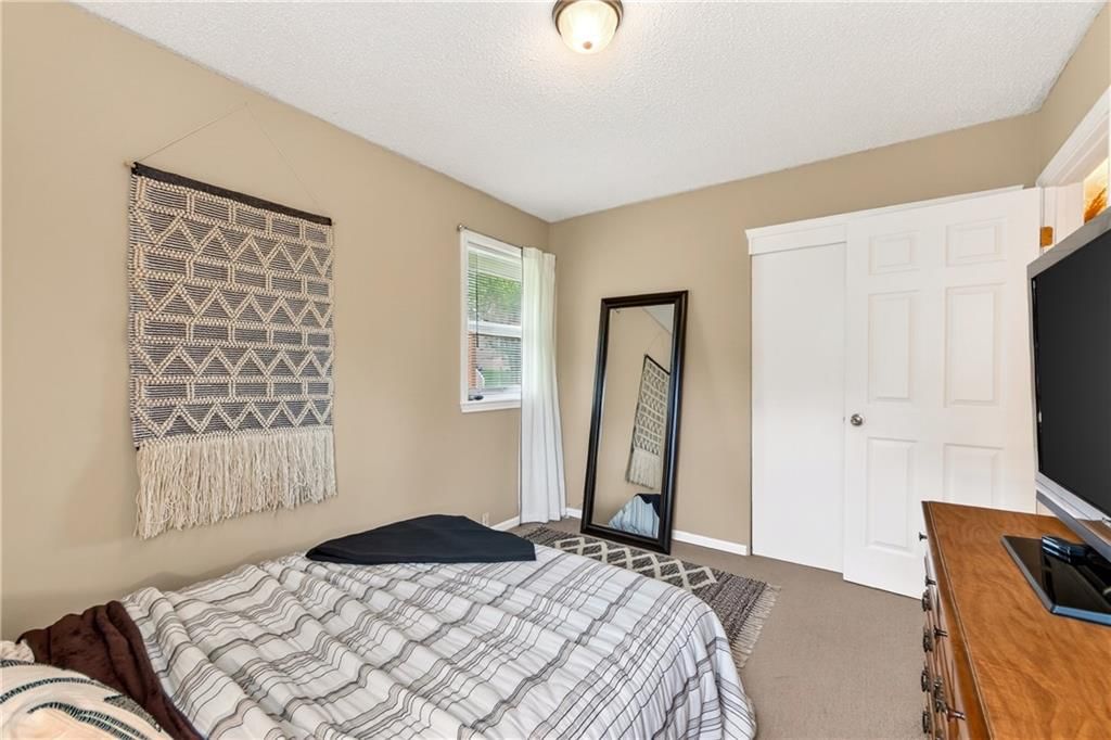 525 NE Noeleen Lane — photo 25