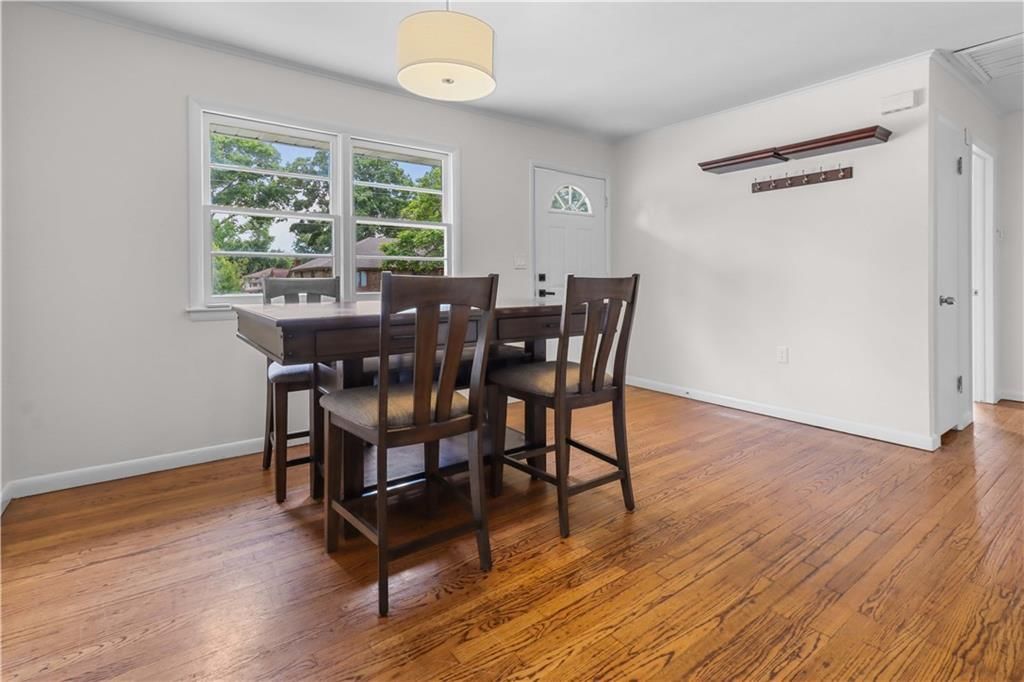6036 Rosehill Road — photo 9