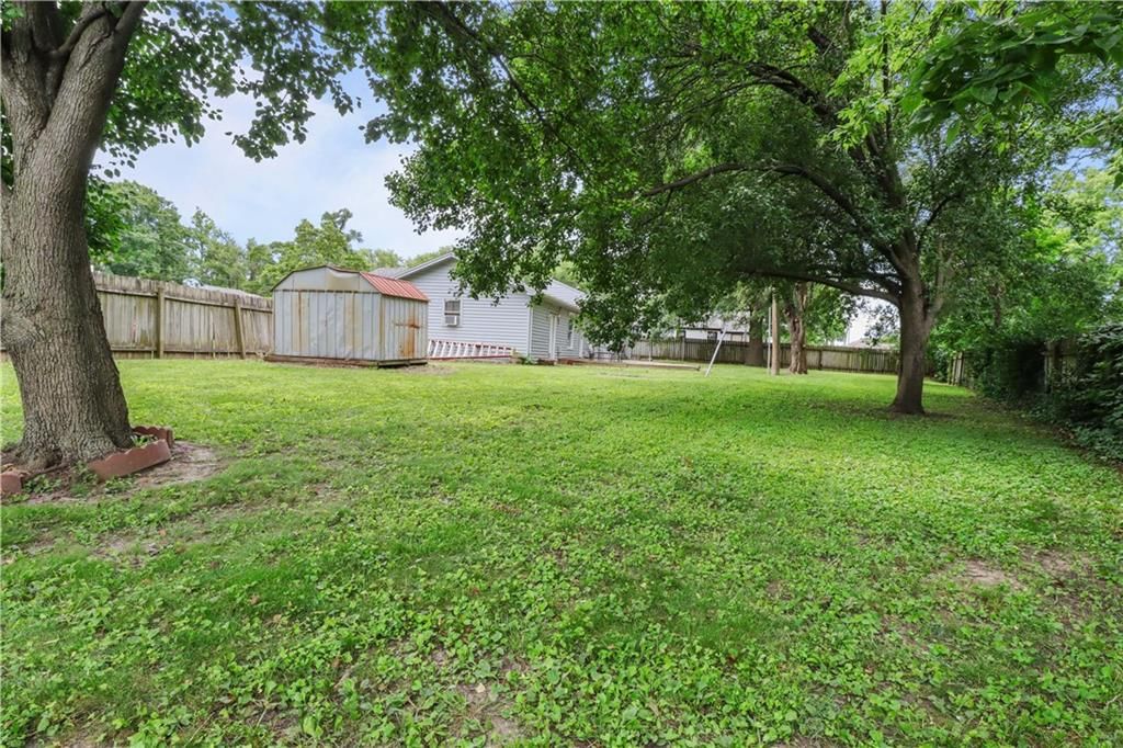 6036 Rosehill Road — photo 23