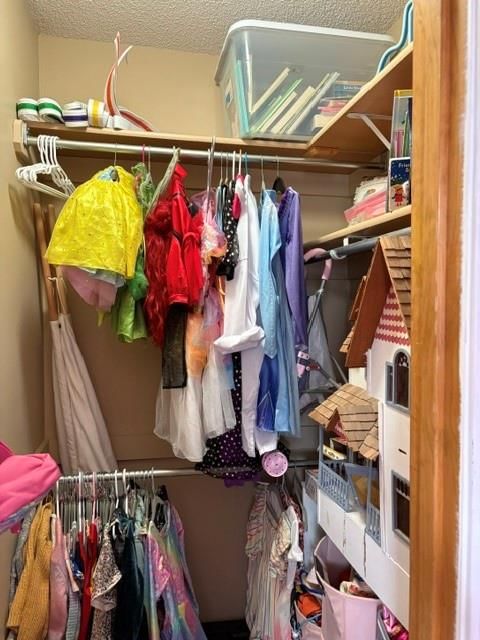 4301 NW Cortland Drive — photo 33