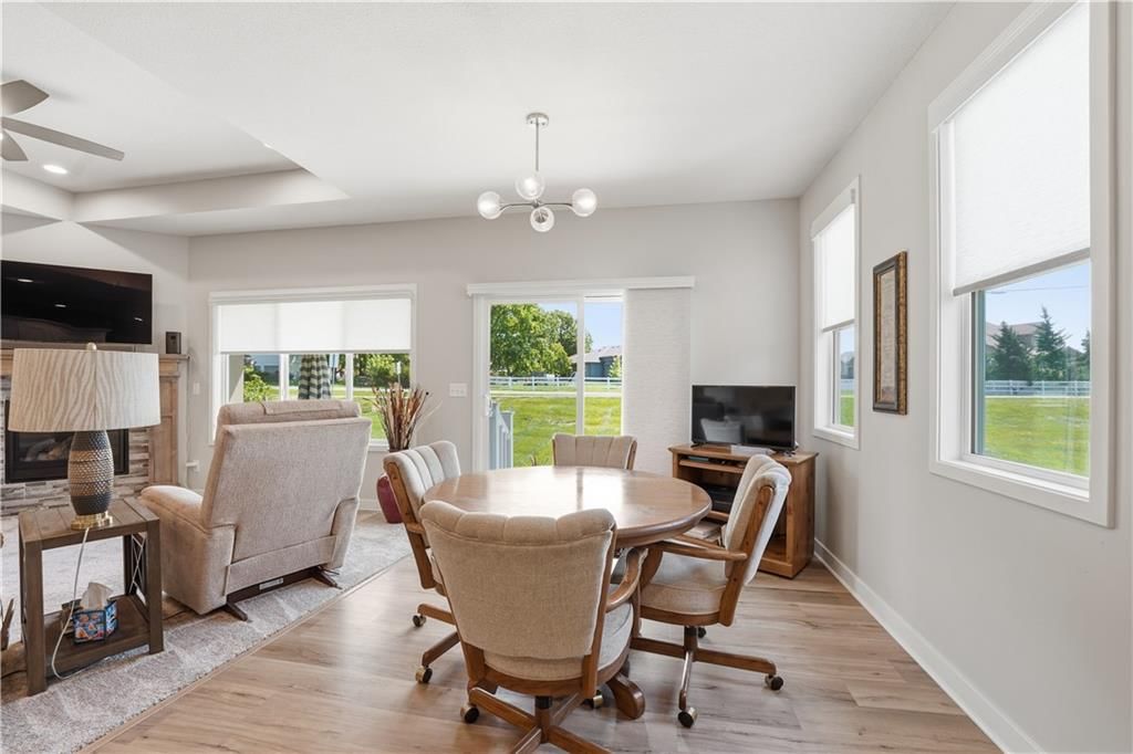 22503 Vincent Street — photo 12