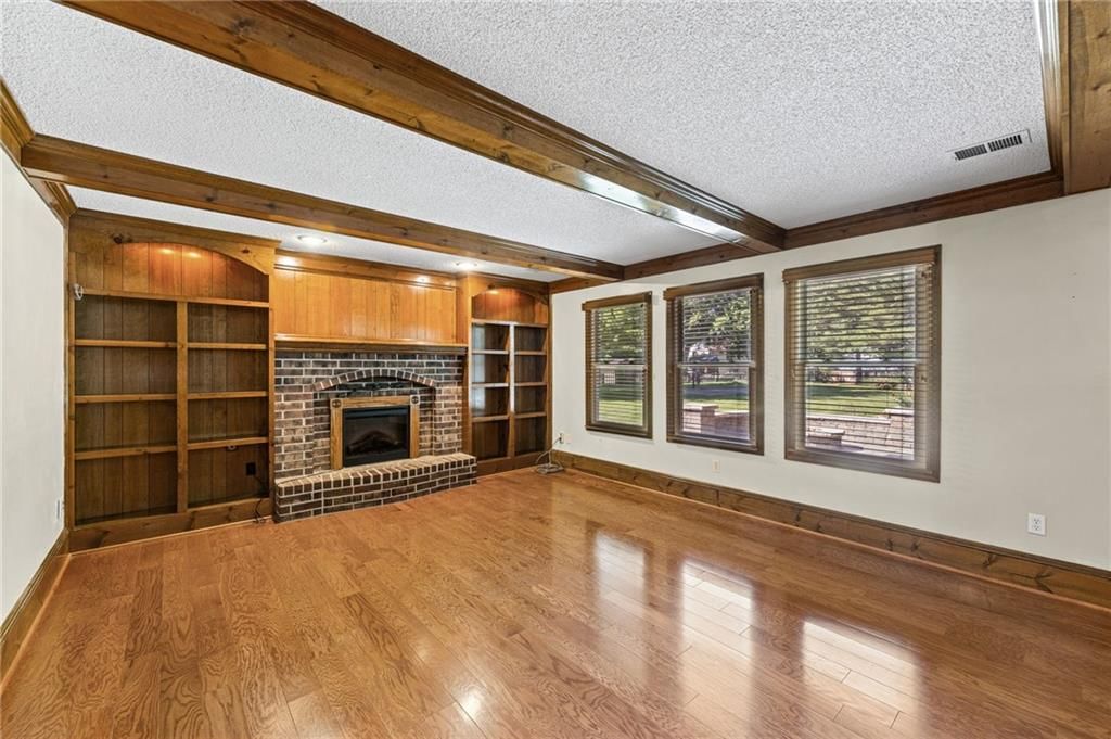 2110 S Halleys Court — photo 14