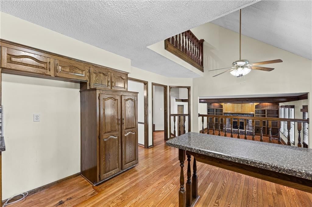 2110 S Halleys Court — photo 21