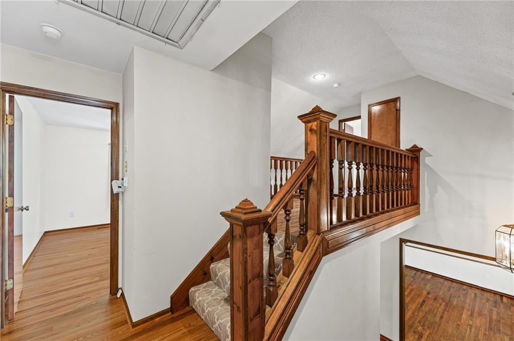 2110 S Halleys Court — photo 23