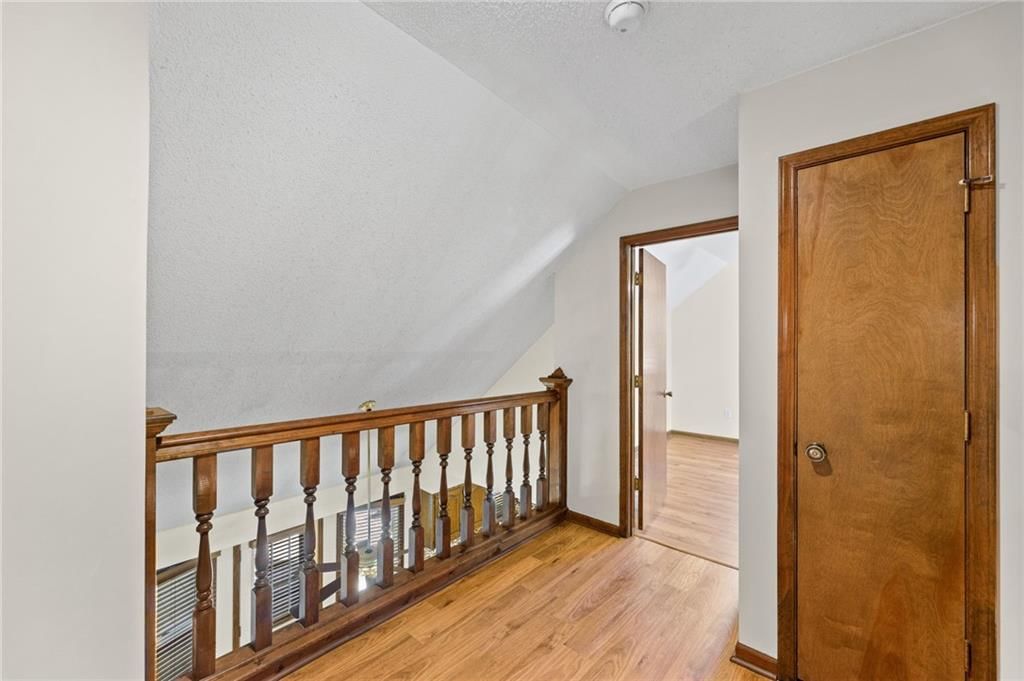2110 S Halleys Court — photo 41