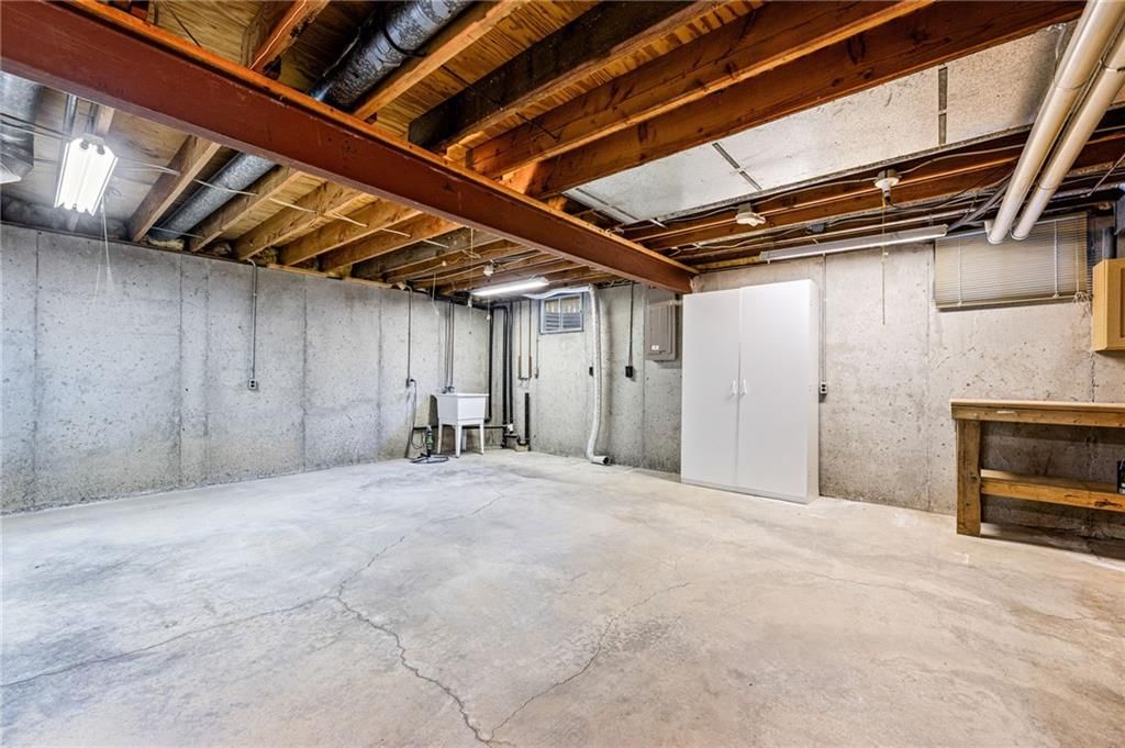 2110 S Halleys Court — photo 44