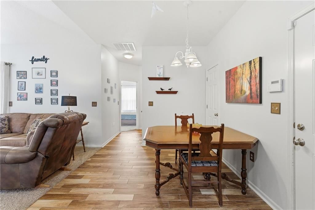 2121 N 114 Terrace — photo 13