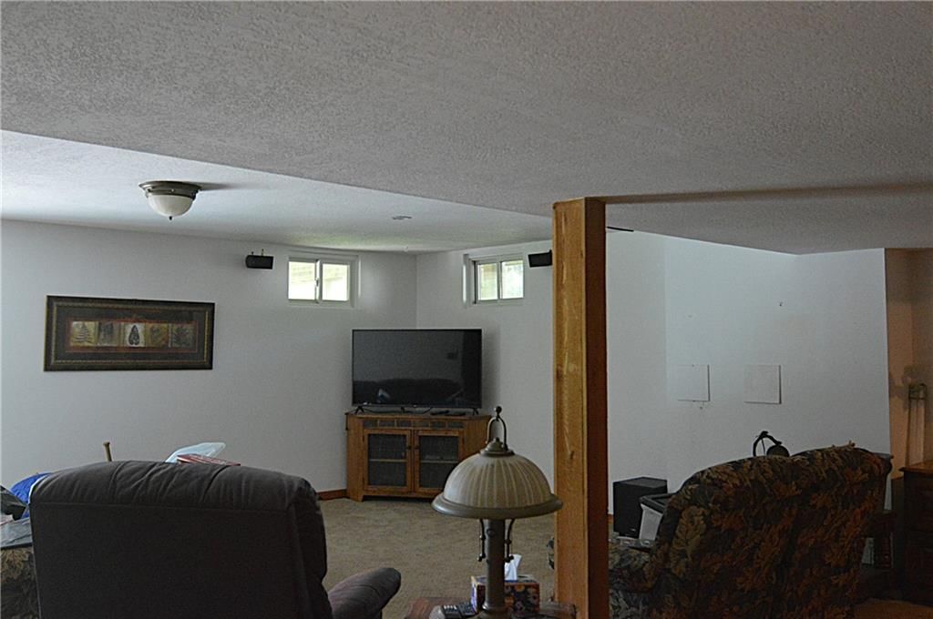 13905 Leavenworth Road — photo 14