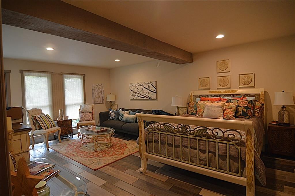 8424 S Russell Road — photo 32