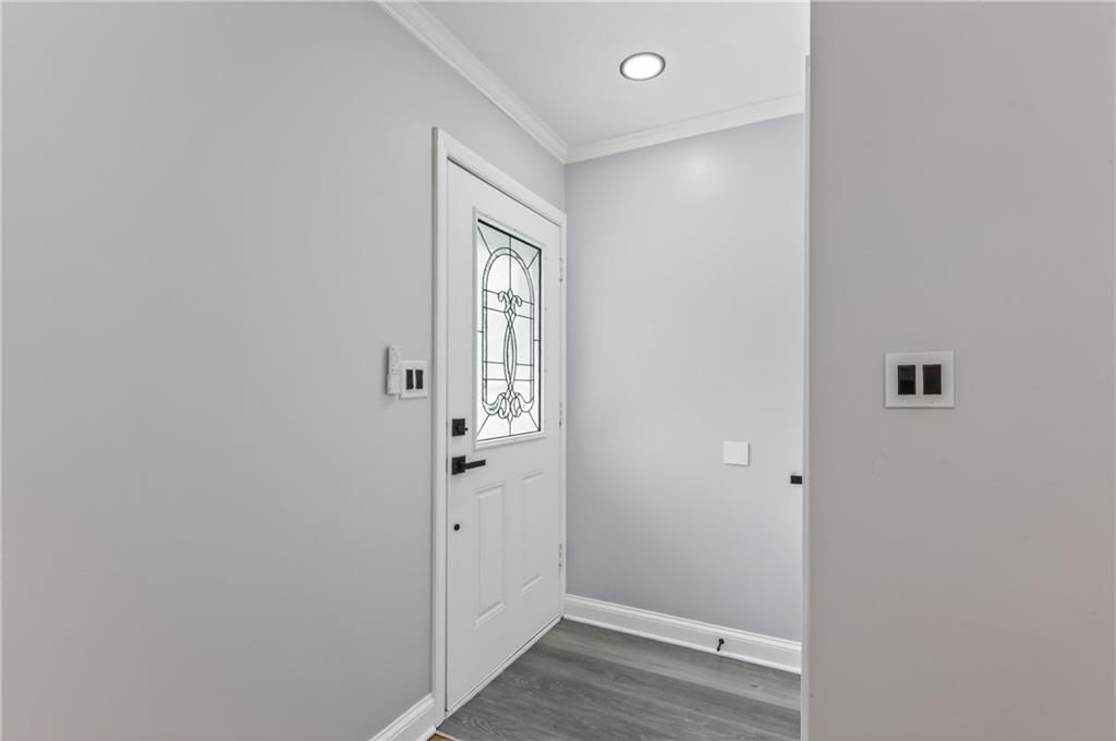 13209 Herrick Avenue — photo 9