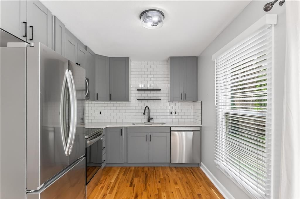 13209 Herrick Avenue — photo 16