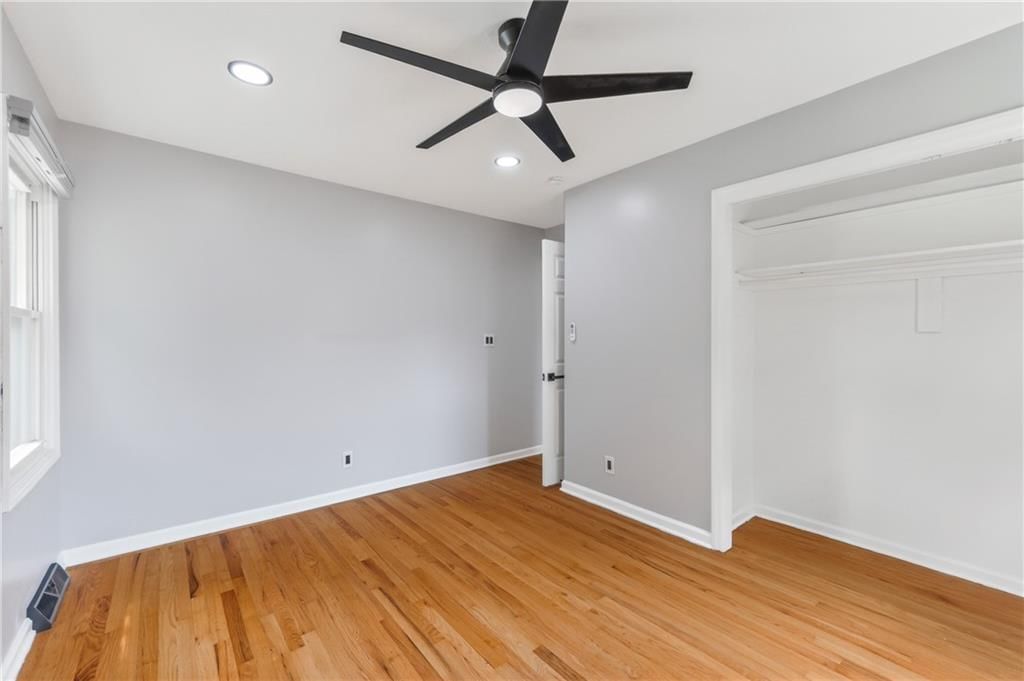 13209 Herrick Avenue — photo 22