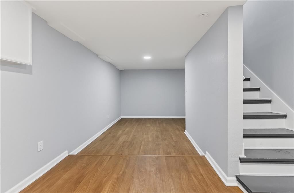 13209 Herrick Avenue — photo 28